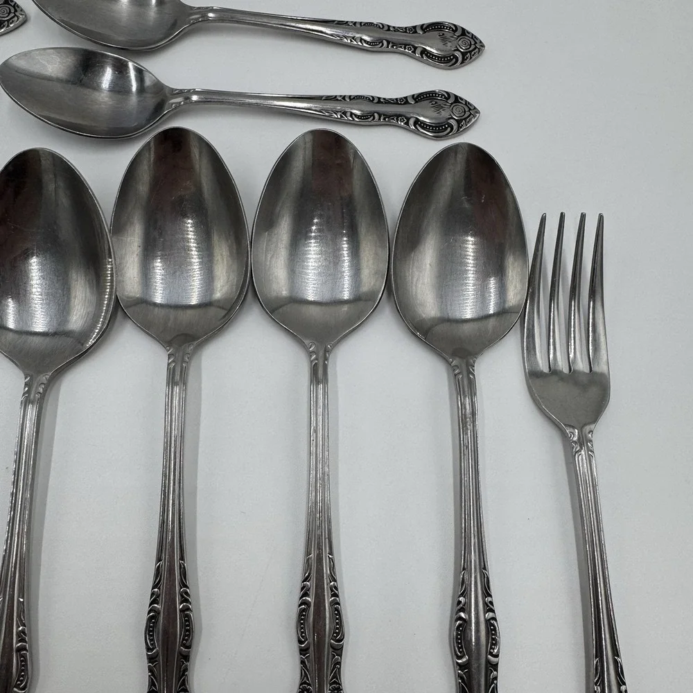 Hanford Forge Charleston Stainless Flatware 20 Pc Lot Korea Floral Rose